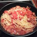 ぽんよ's cooksnap of when they made トマト缶で１０分パスタ！！.
