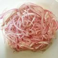 とーるママ's cooksnap of when they made この時期食べたい新玉ねぎのマリネ.
