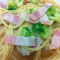 ぴよandこぶ's cooksnap of when they made ブロッコリーベーコンパスタ.