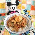 みなみんくっきんぐ's cooksnap of when they made 子供達も大好きなウィンナーのかき揚げ丼.