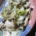 amei's cooksnap of when they made キャベツとしめじのオイスター炒め.