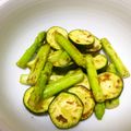 ゑびす's cooksnap of when they made ズッキーニとアスパラガスの焼きサラダ.