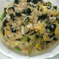 CoffeeCoco's cooksnap of when they made ツナ&ワカメのネギたま炒飯.