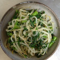 くまくままっきー's cooksnap of when they made 春菊ともやしのごま和え.