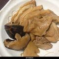 ゆかりんこ♡'s cooksnap of when they made 鶏肉としいたけ＆車麩の煮もの.