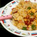 サーファー奥様's cooksnap of when they made 簡単チャーハン(ベーコン、オクラ、卵).