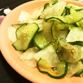 mmameco's cooksnap of when they made 野菜消費♪塩麹とゆかりの浅漬け.