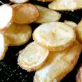 gongonsanagon's cooksnap of when they made 新じゃがチップス、外はカリカリ中ホクホク.