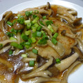じゅんこ３１０'s cooksnap of when they made 簡単✿ヒガシマル和風あんかけハンバーグ.