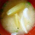 こじろうまる's cooksnap of when they made なすと玉ねぎの味噌汁.