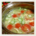 kashikyo's cooksnap of when they made 夏の定番☆トマトとオクラの味噌汁.