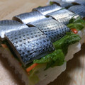 yappyパクパク's cooksnap of when they made コノシロの酢じめと野菜の押し寿司.