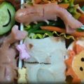 すみっちゃん's cooksnap of when they made お弁当キャラ弁大葉ハムかにかまちくわ巻き.