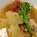 ツヤ子's cooksnap of when they made 絶品トマトと黒大根、鶏のオレガノ煮込.