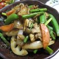 にゃーにゃー２'s cooksnap of when they made 豚肉とシャキシャキ野菜★ゴマ味噌炒め.