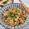 在宅勤務のおじさん's cooksnap of when they made 秋味✿舞茸＆しめじと鮭の炊き込みご飯♡.