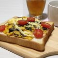 ぱふ's cooksnap of when they made おかか昆布入りスクランブルeggトースト.