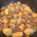 tomochi_to's cooksnap of when they made ワンパン！里芋と鶏のにっころがし.