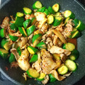 ゆか☆猫's cooksnap of when they made 豚肉キムチきゅうり炒め♪おいしい簡単.