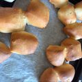 華子ごはん's cooksnap of when they made ちょっと甘めのプチミルクパン♪.