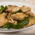 ide3waiwai's cooksnap of when they made ビーマン主役の鶏むね肉炒め.