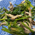 こむきむこ's cooksnap of when they made ほうれん草と舞茸の炒め物.