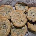 黒ひつじ亭's cooksnap of when they made しっとりチューイー♪チョコチップクッキー.
