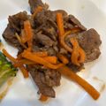よち・ちーのすけママ's cooksnap of when they made 人参とピーマンと牛肉の甘辛炒め.