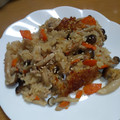 えりこ82☆'s cooksnap of when they made 簡単 ツナと しめじ 人参 炊き込みご飯.