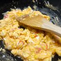陳・亮's cooksnap of when they made フライパンでそのまま♪カニカマでカニ玉.