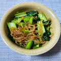 まーちゃろう's cooksnap of when they made 簡単5分で！小松菜と白滝のオイスター炒め.
