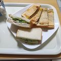 よちりん's cooksnap of when they made 塩もみきゅうりとハムのサンドイッチ.
