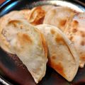 withスマーフ's cooksnap of when they made ★りんご好き必見★餃子皮でアップルパイ.