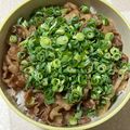 ゃゃッキりん梵's cooksnap of when they made レンジと豚こまで♫ネギチャーシュー風丼.