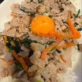 かゅみん's cooksnap of when they made ほうれん草と豚こま肉のビビンバ風丼.