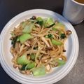 ほか弁ママ's cooksnap of when they made チンゲン菜のオイスター醤油焼きうどん♪.