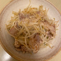 ピーナッツ子♪'s cooksnap of when they made 豚もやしの塩麹炒め.