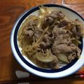 Ruriluru's cooksnap of when they made 本掲載 超簡単！子供が喜ぶ店より旨い牛丼.