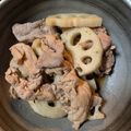 ☆ぺっぺ☆'s cooksnap of when they made 🌟[簡単] 照焼き豚こまレンコン😋.