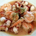 からあげトモミール's cooksnap of when they made タレも美味い♫エビとタコのガーリック炒め.