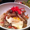 yukobon's cooksnap of when they made 豚小間切肉としらたき入り豚丼.