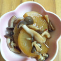 ともよん☆'s cooksnap of when they made ＋1品 大根としめじの煮物.