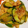 manacrea's cooksnap of when they made ★★鶏肉ときゅうりのゴマゴマ炒め〜★★.