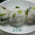 stw's cooksnap of when they made あつあつご飯でしらすのおにぎり☆.
