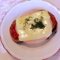 Mawaru7's cooksnap of when they made 最近お気に入りのハムチートースト♡.