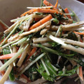 メスひでよし's cooksnap of when they made 青紫蘇の和風ごぼうサラダ.