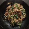 ふうこた's cooksnap of when they made 節約なのにメインに☆肉ニラもやし炒め.