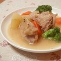 narimimama's cooksnap of when they made 鶏、新じゃが、ブロッコリーの旨塩煮.