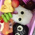 みかこ823's cooksnap of when they made キャラ弁☆小トトロとまっくろくろすけ.