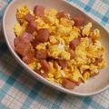 りりりhappy's cooksnap of when they made 朝食に、スパムと卵炒め.